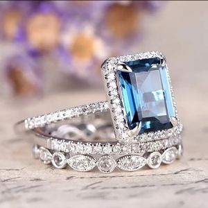Unique & Fashionable Silver Square Sapphire Decorative Ring Gift 3pcs Set.